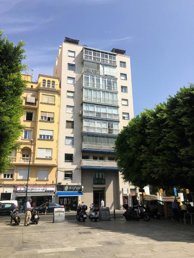 Perla De Malagueta Apartment Malaga Exterior photo