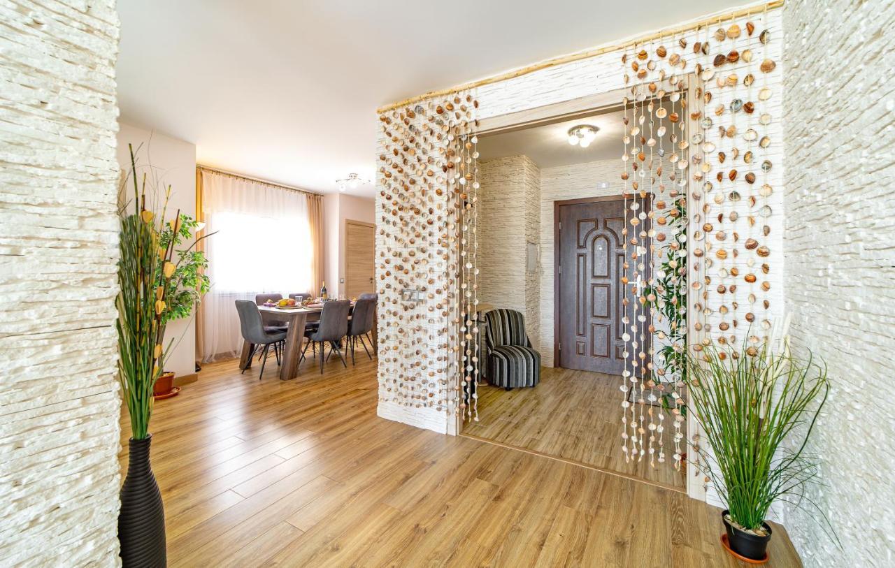 Perla De Malagueta Apartment Malaga Exterior photo